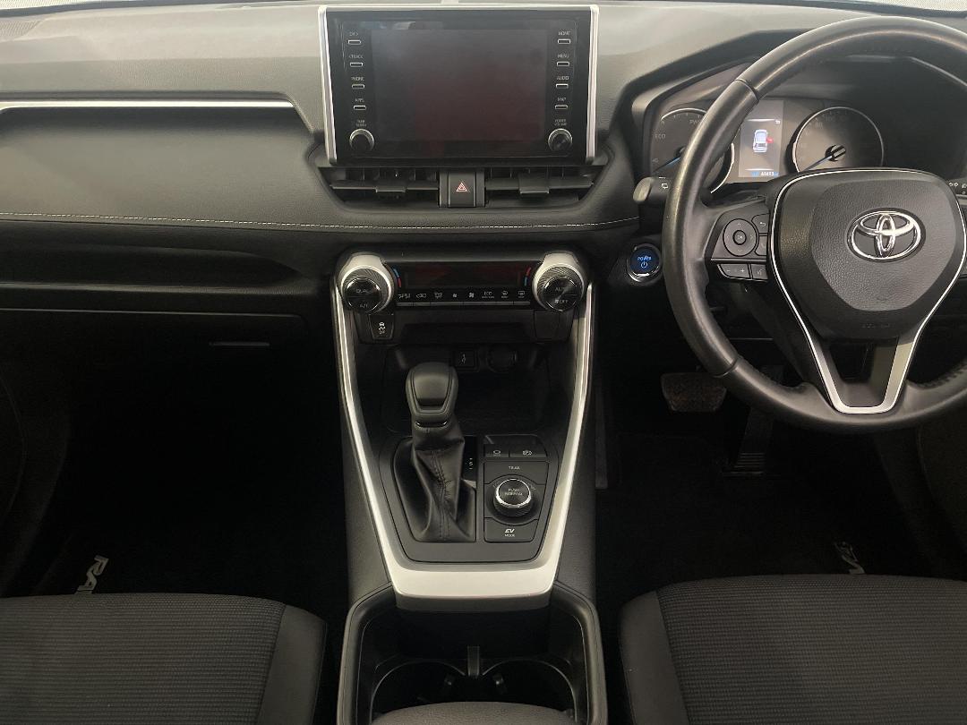 Photo '18' of Toyota Rav4