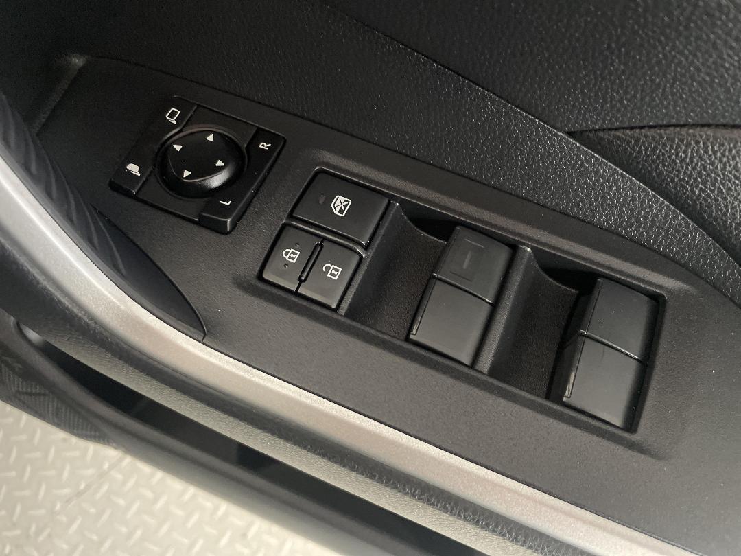 Photo '24' of Toyota Rav4