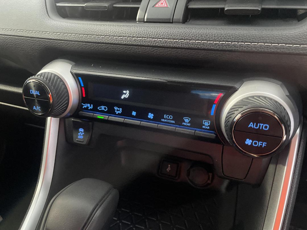 Photo '31' of Toyota Rav4