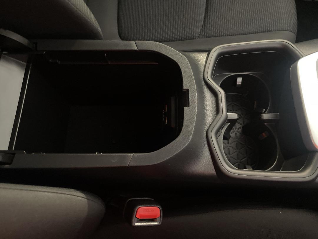 Photo '33' of Toyota Rav4