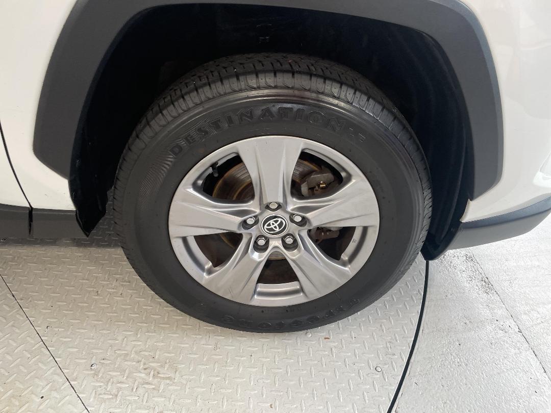 Photo '9' of Toyota Rav4