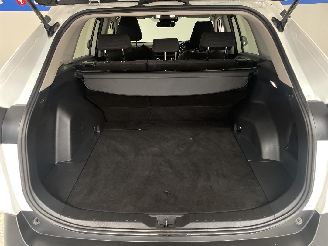 Photo '14' of Toyota Rav4