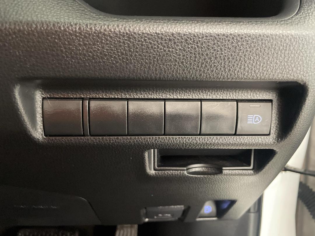 Photo '25' of Toyota Rav4