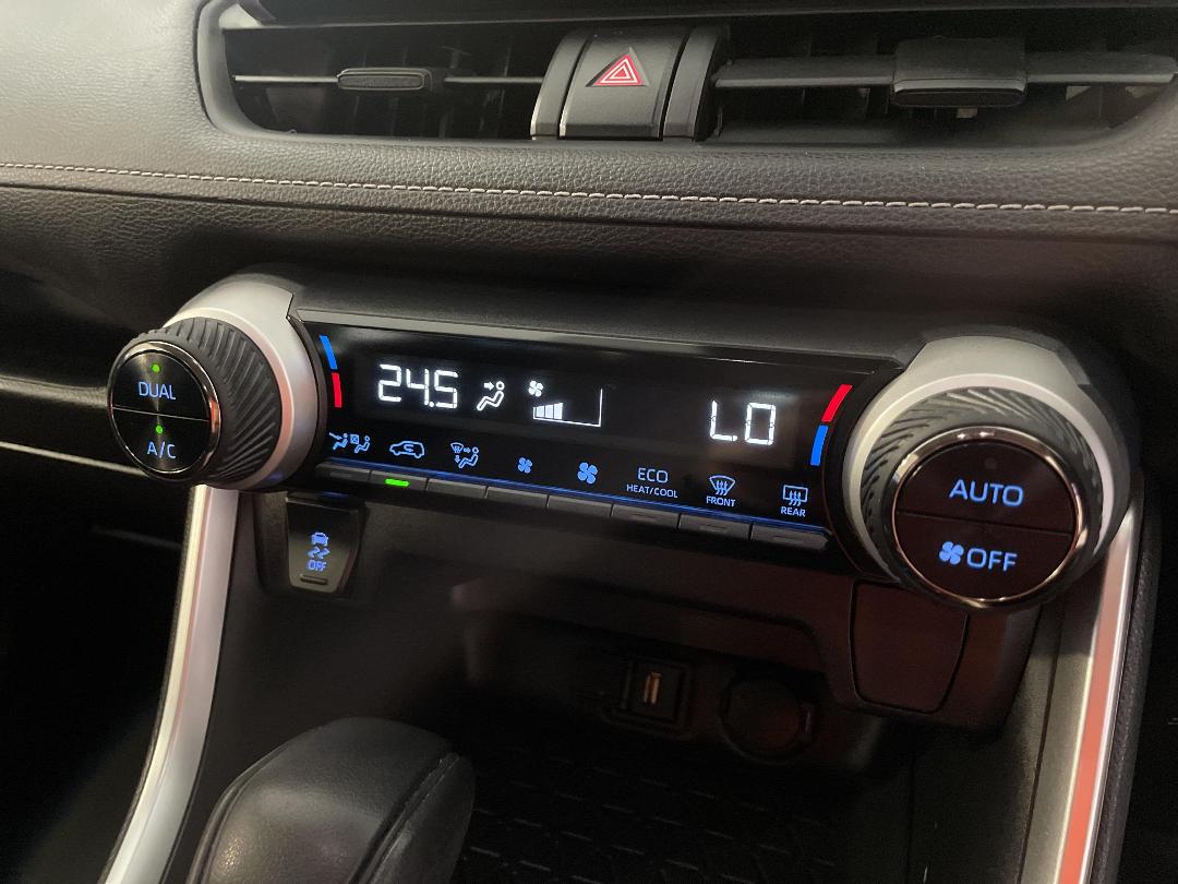 Photo '31' of Toyota Rav4