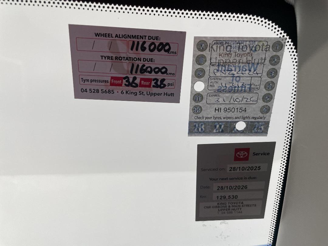 Photo '34' of Toyota Rav4