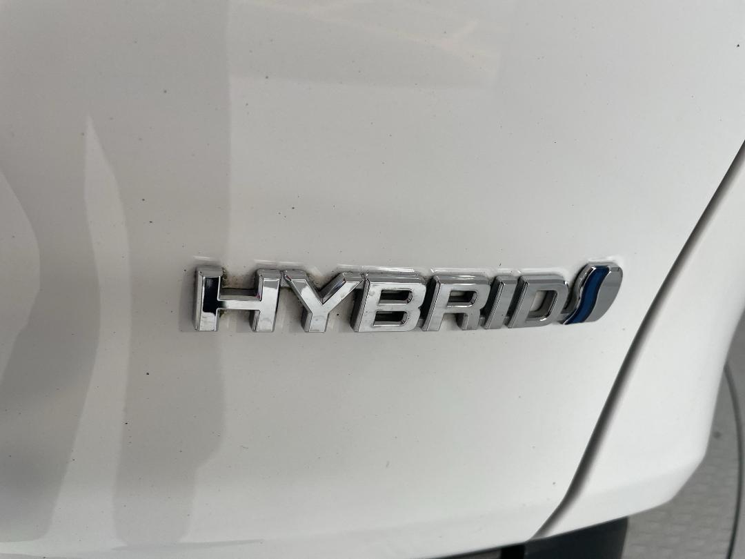 Photo '38' of Toyota Rav4