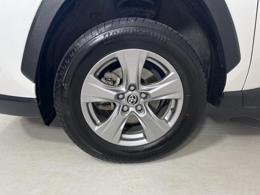 Photo '10' of Toyota Rav4 Photo '10' of Toyota Rav4