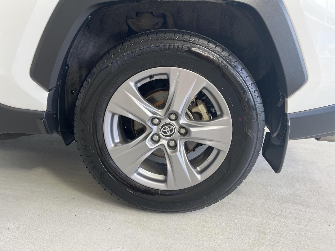 Photo '11' of Toyota Rav4 Photo '11' of Toyota Rav4