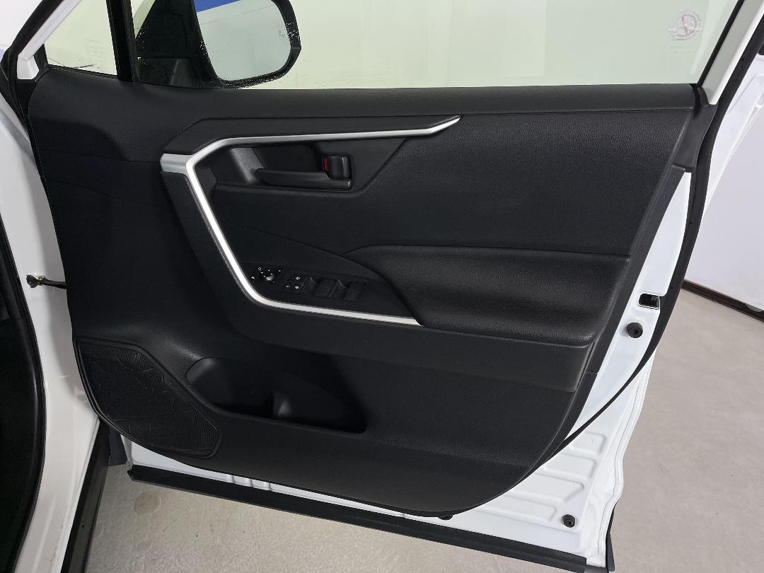 Photo '15' of Toyota Rav4 Photo '15' of Toyota Rav4