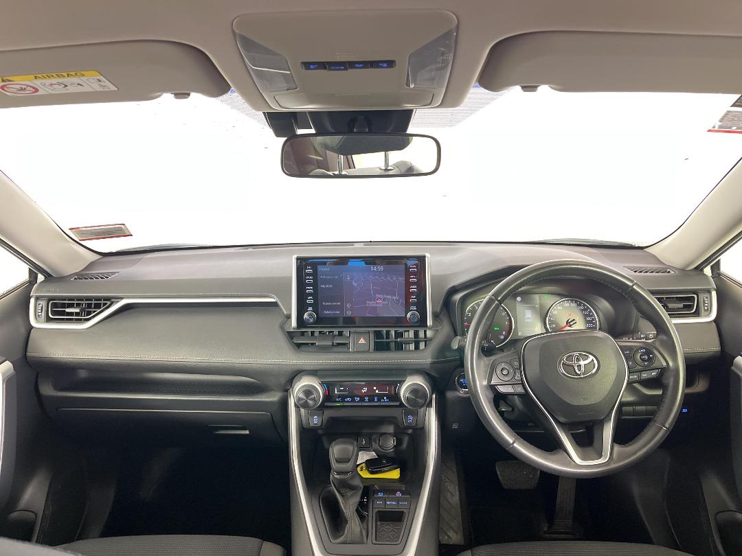 Photo '17' of Toyota Rav4 Photo '17' of Toyota Rav4