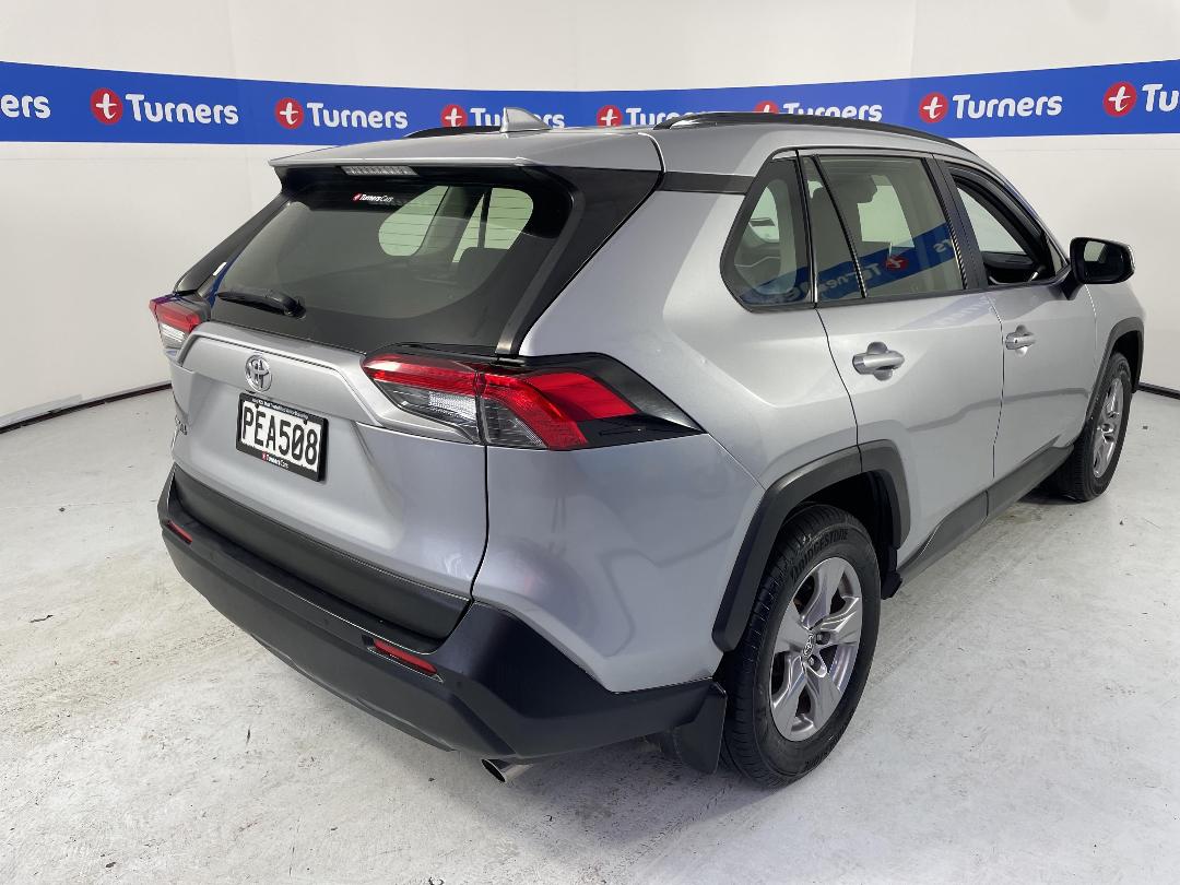 Photo '7' of Toyota Rav4