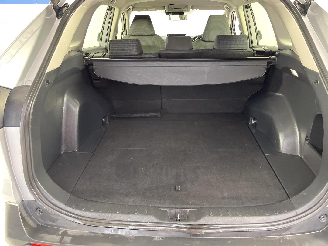 Photo '14' of Toyota Rav4