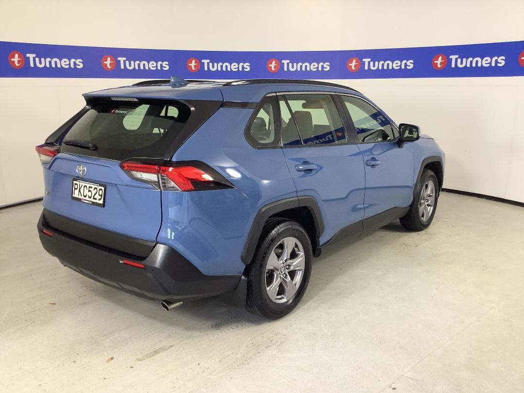 Photo '7' of Toyota Rav4