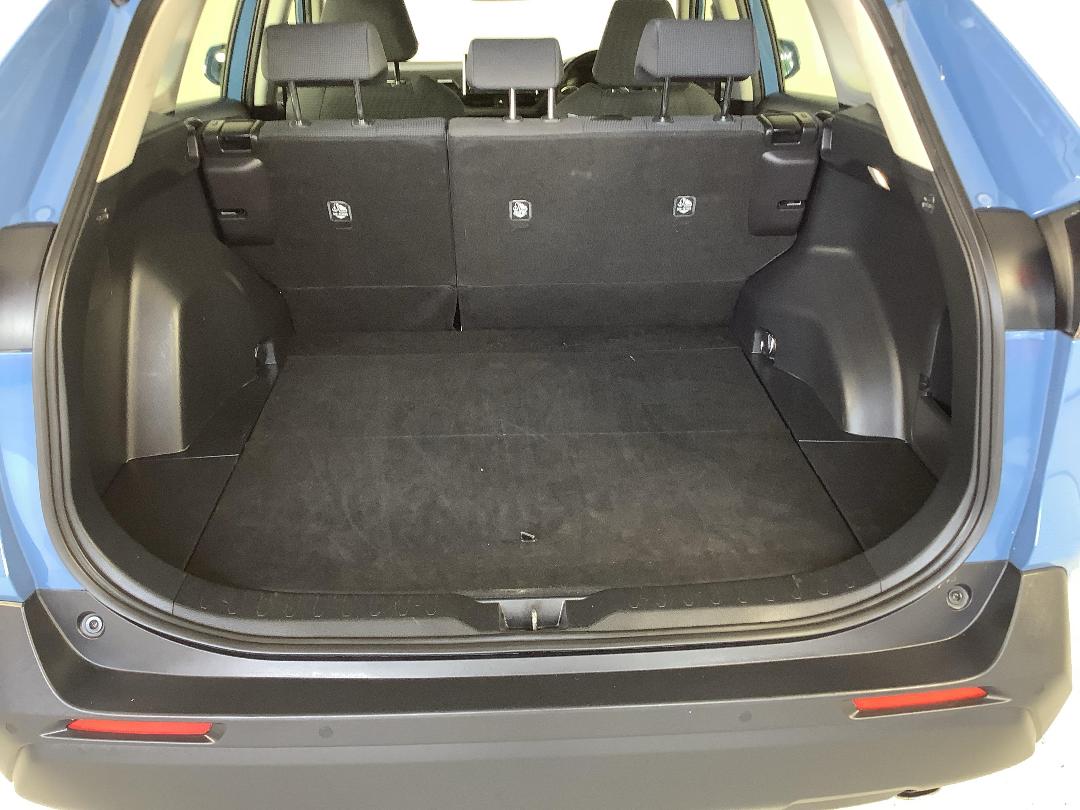 Photo '14' of Toyota Rav4