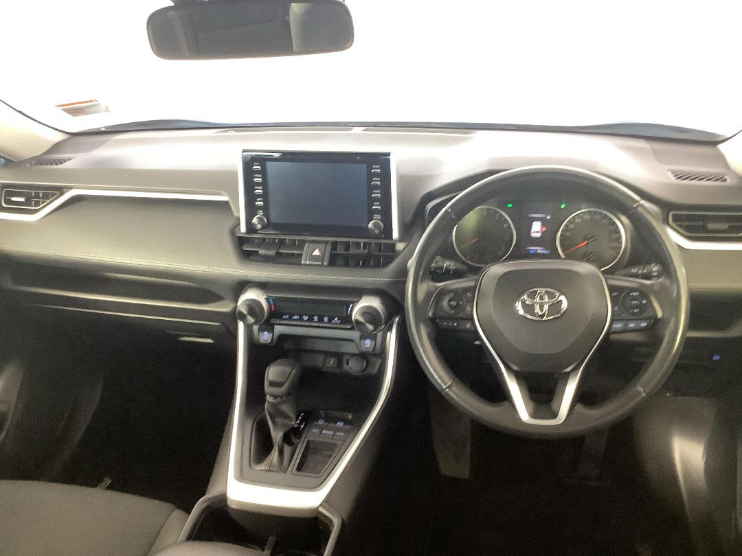 Photo '17' of Toyota Rav4