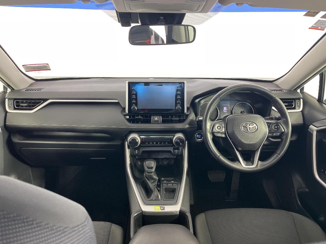 Photo '17' of Toyota Rav4