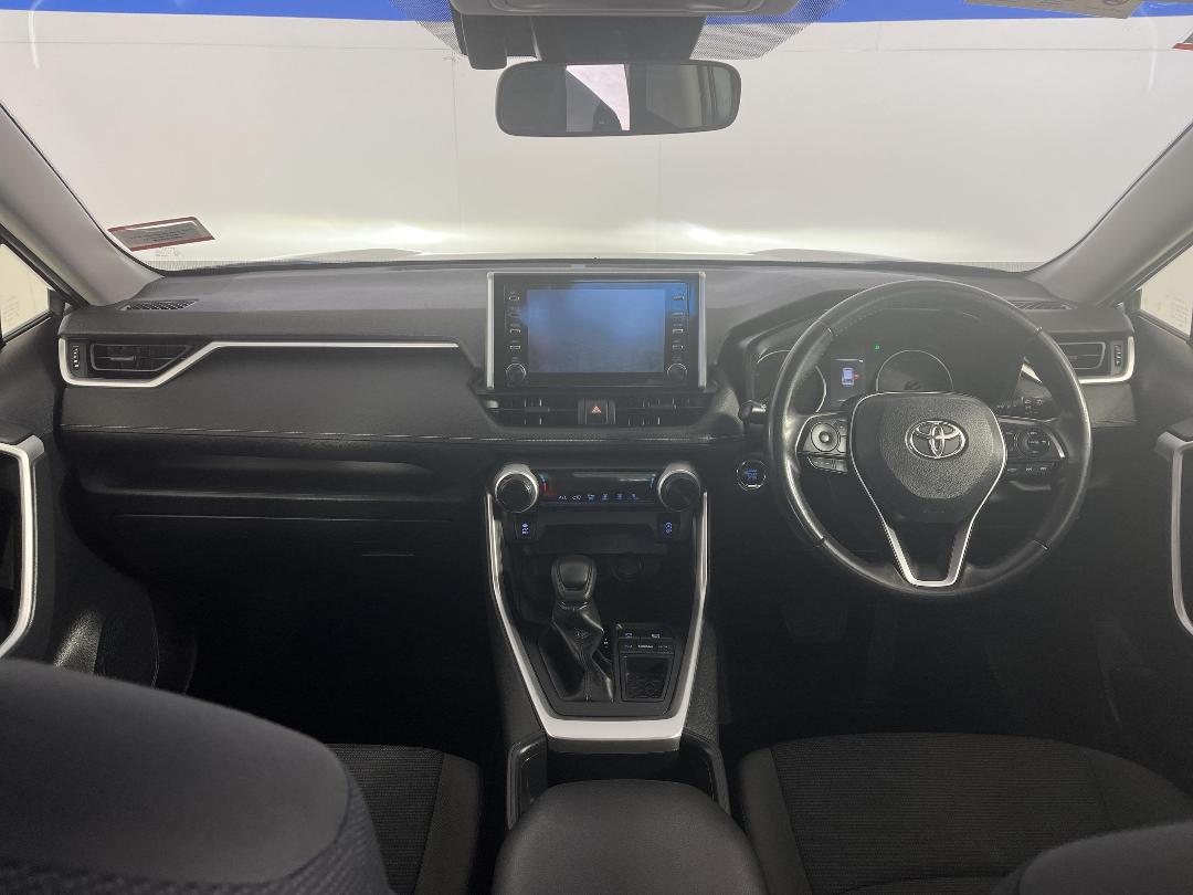 Photo '17' of Toyota Rav4