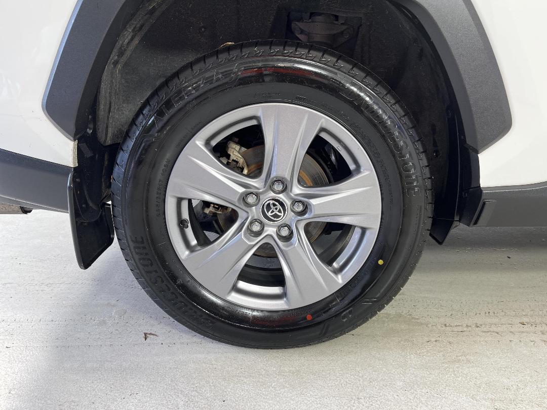 Photo '12' of Toyota Rav4 Photo '12' of Toyota Rav4