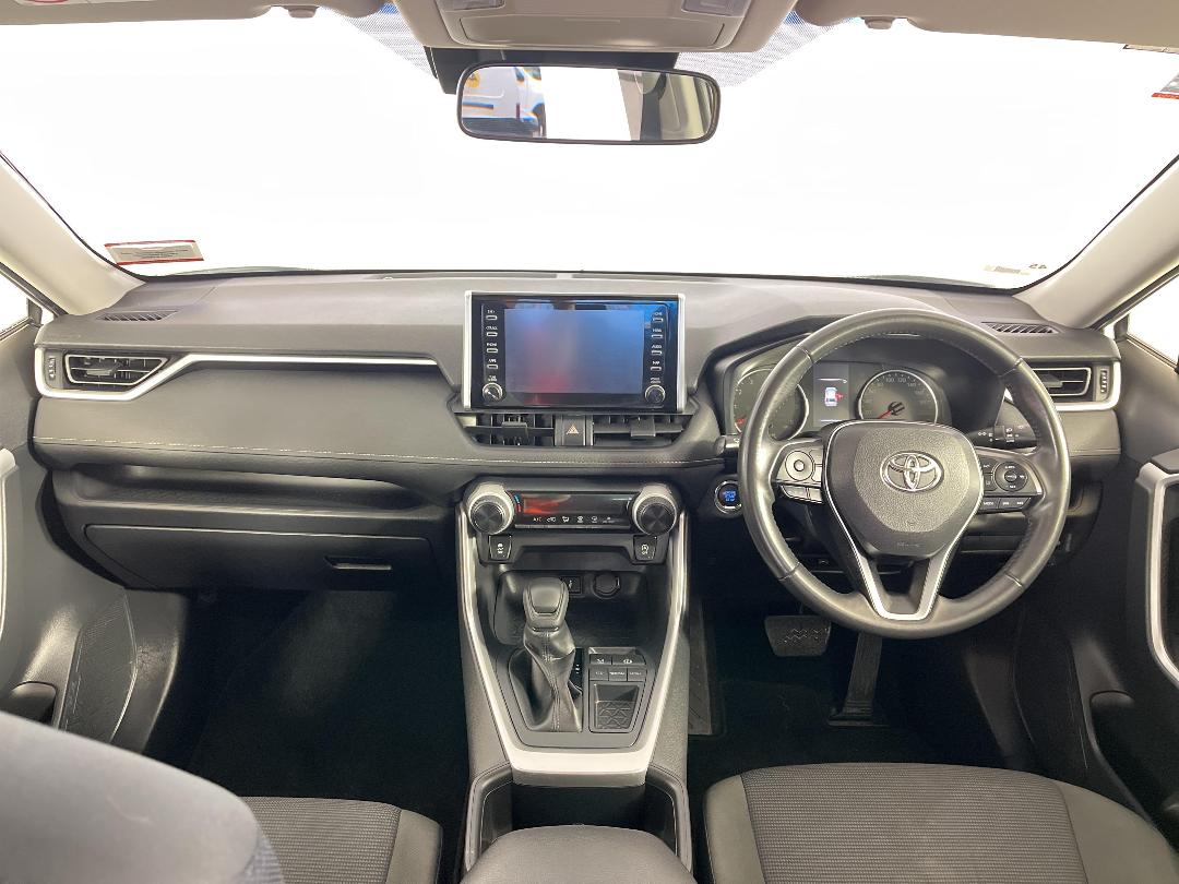 Photo '17' of Toyota Rav4 Photo '17' of Toyota Rav4