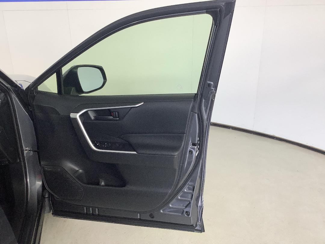 Photo '15' of Toyota Rav4 Photo '15' of Toyota Rav4