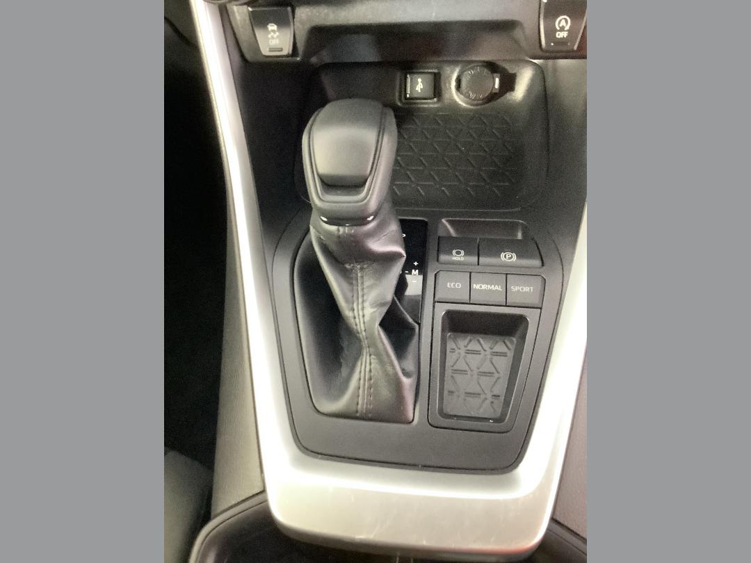 Photo '18' of Toyota Rav4 Photo '18' of Toyota Rav4