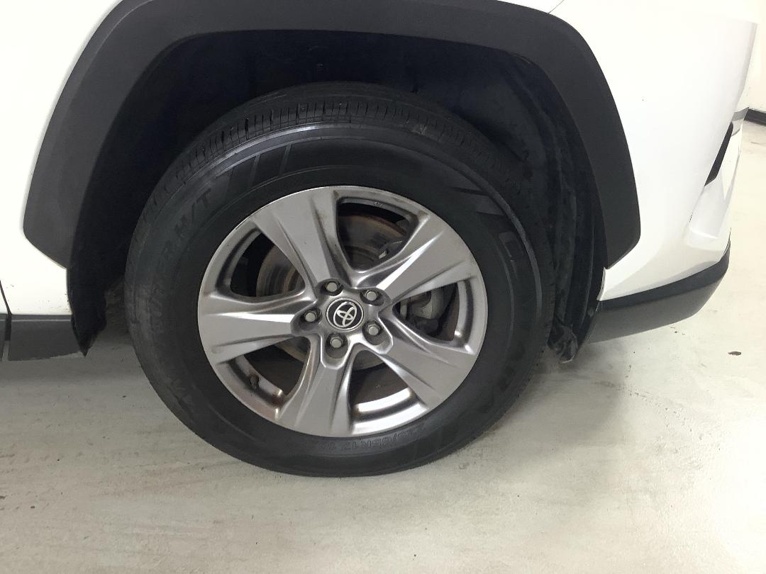 Photo '9' of Toyota Rav4