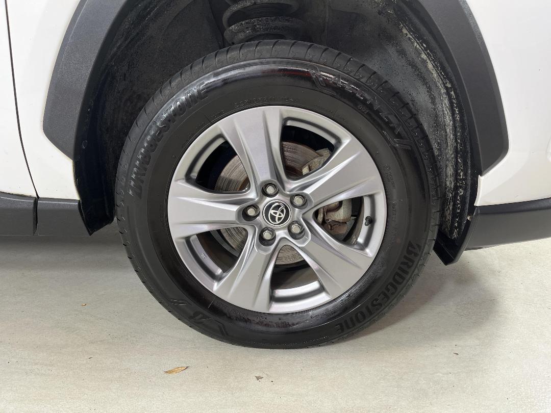 Photo '9' of Toyota Rav4 Photo '9' of Toyota Rav4