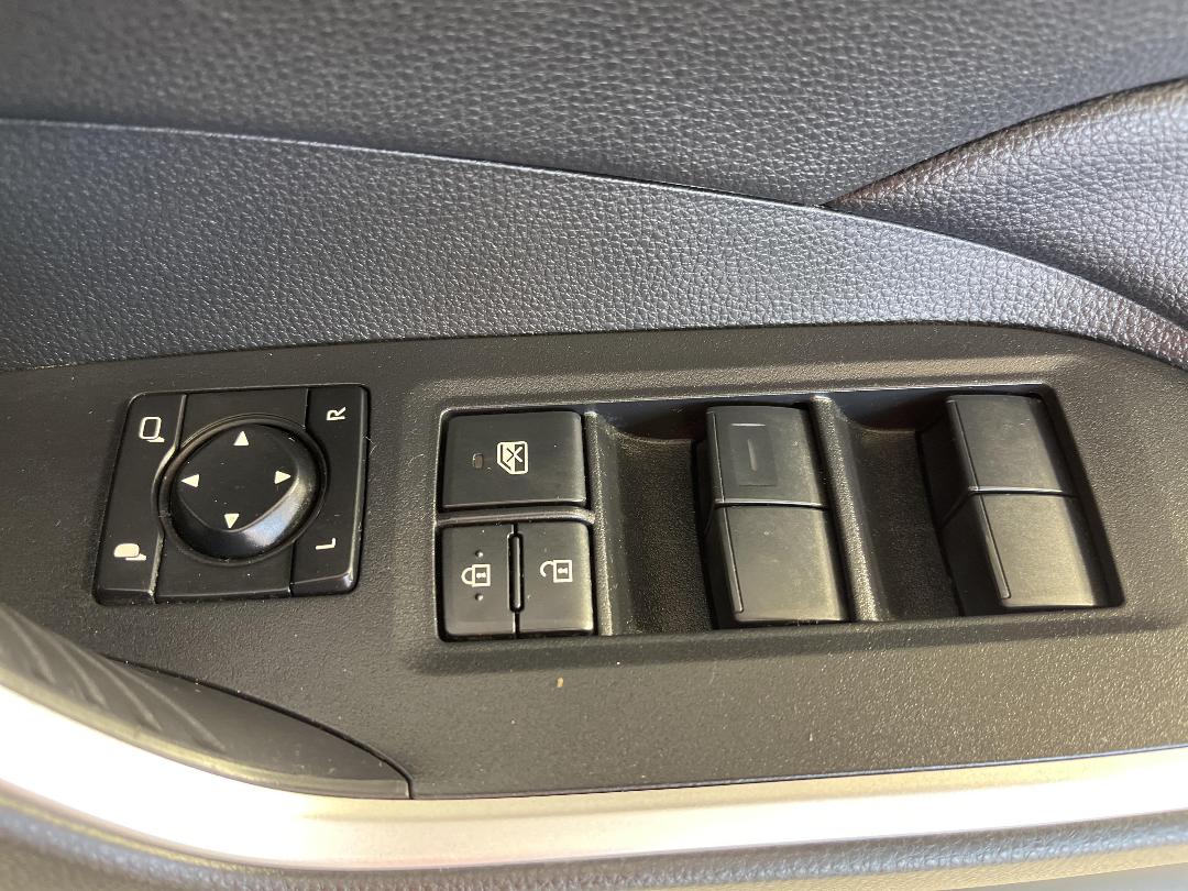 Photo '23' of Toyota Rav4 Photo '23' of Toyota Rav4