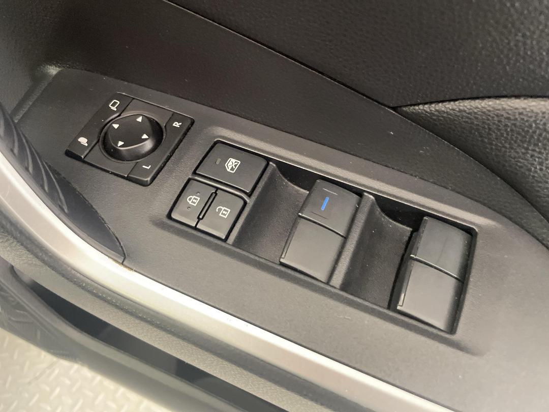 Photo '23' of Toyota Rav4