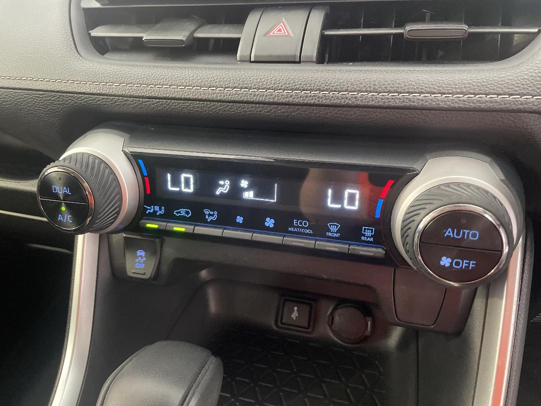 Photo '30' of Toyota Rav4