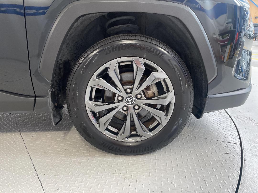 Photo '9' of Toyota Rav4