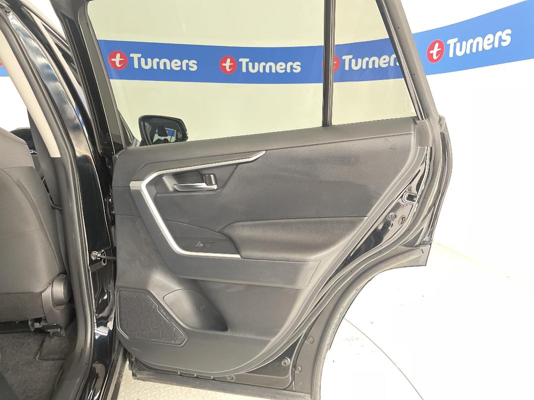 Photo '19' of Toyota Rav4