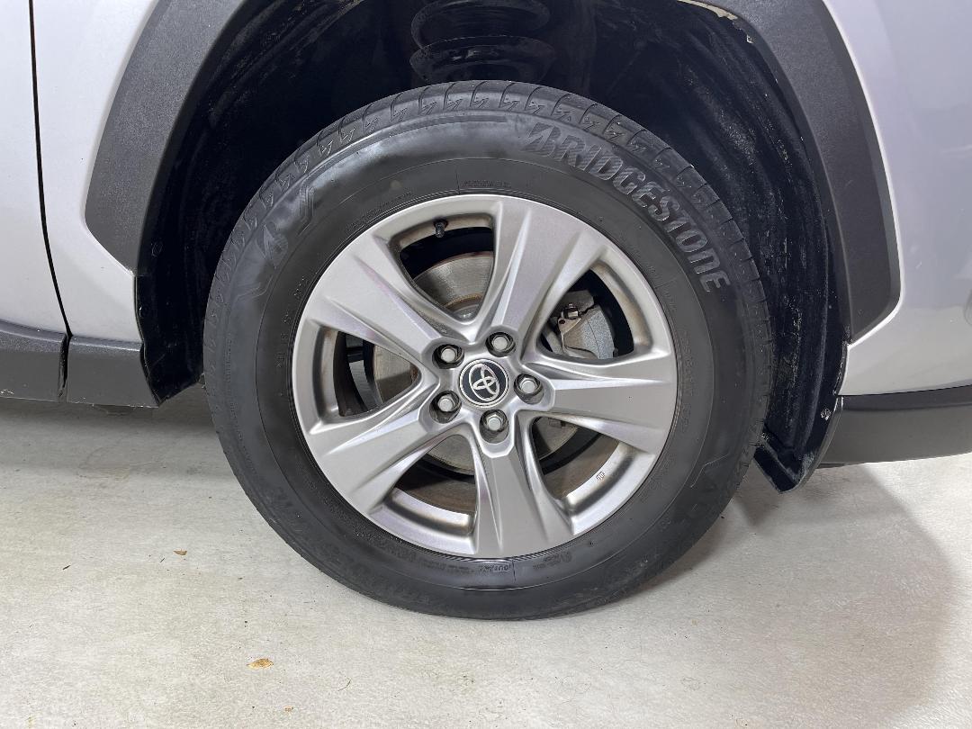 Photo '9' of Toyota Rav4