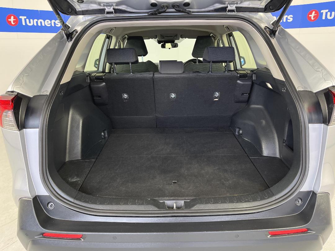 Photo '14' of Toyota Rav4