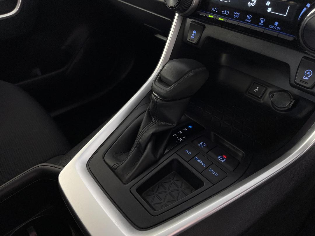 Photo '18' of Toyota Rav4