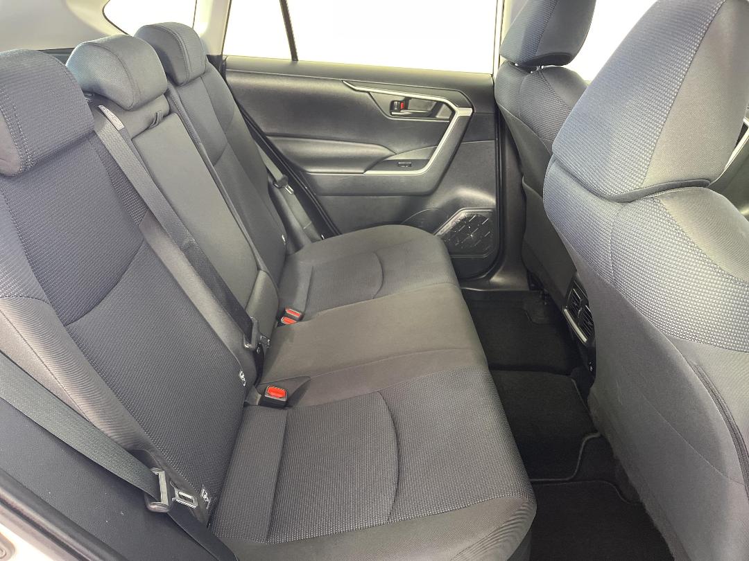 Photo '20' of Toyota Rav4