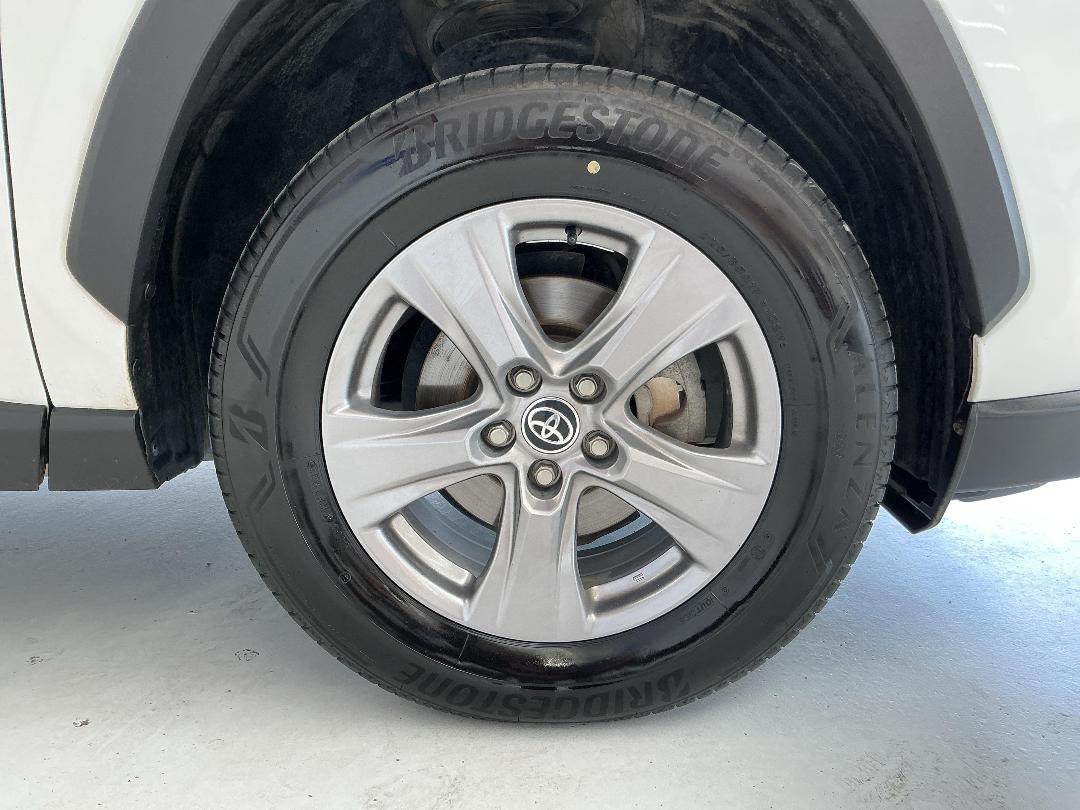 Photo '9' of Toyota Rav4 Photo '9' of Toyota Rav4