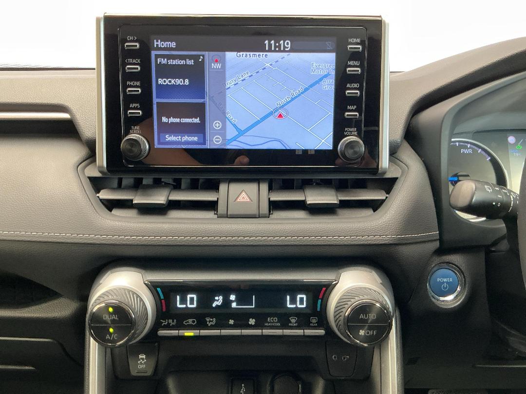 Photo '18' of Toyota Rav4 Photo '18' of Toyota Rav4