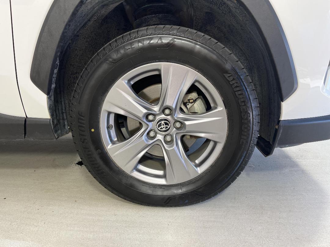 Photo '9' of Toyota Rav4