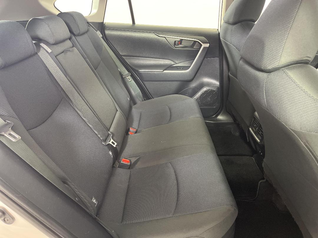 Photo '20' of Toyota Rav4