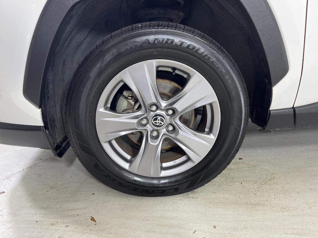 Photo '10' of Toyota Rav4 Photo '10' of Toyota Rav4