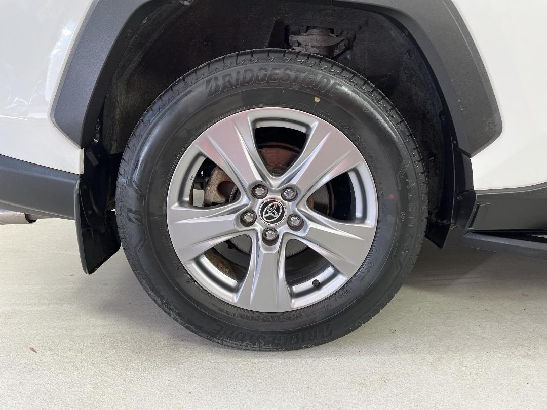 Photo '12' of Toyota Rav4 Photo '12' of Toyota Rav4