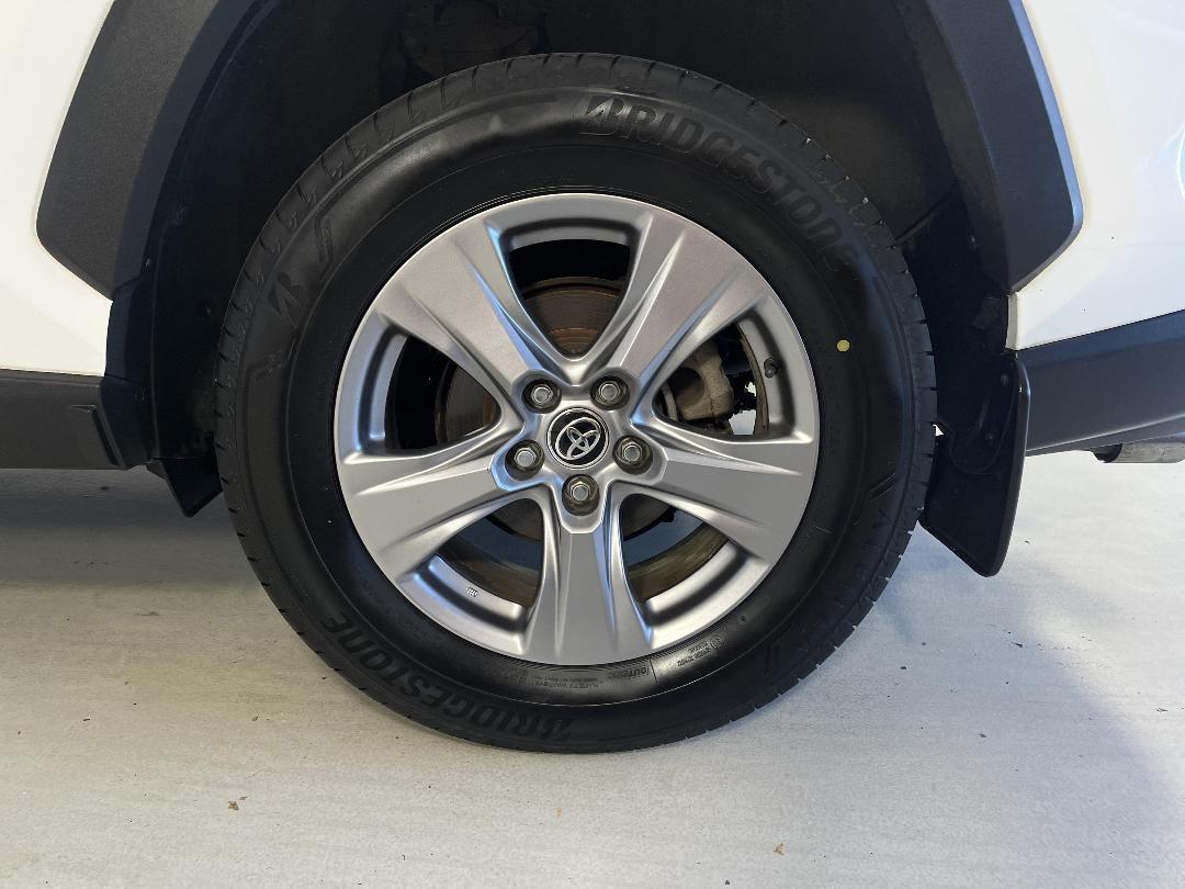 Photo '11' of Toyota Rav4 Photo '11' of Toyota Rav4