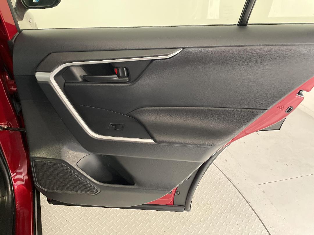 Photo '19' of Toyota Rav4