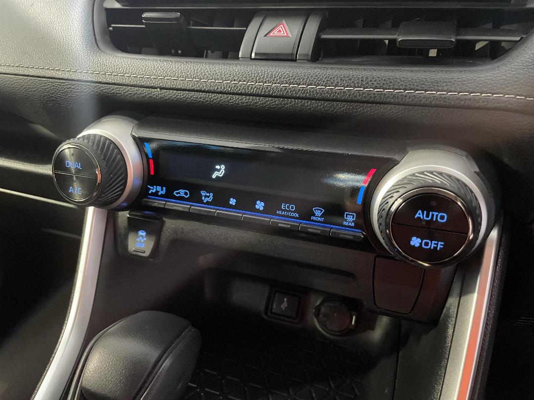 Photo '31' of Toyota Rav4