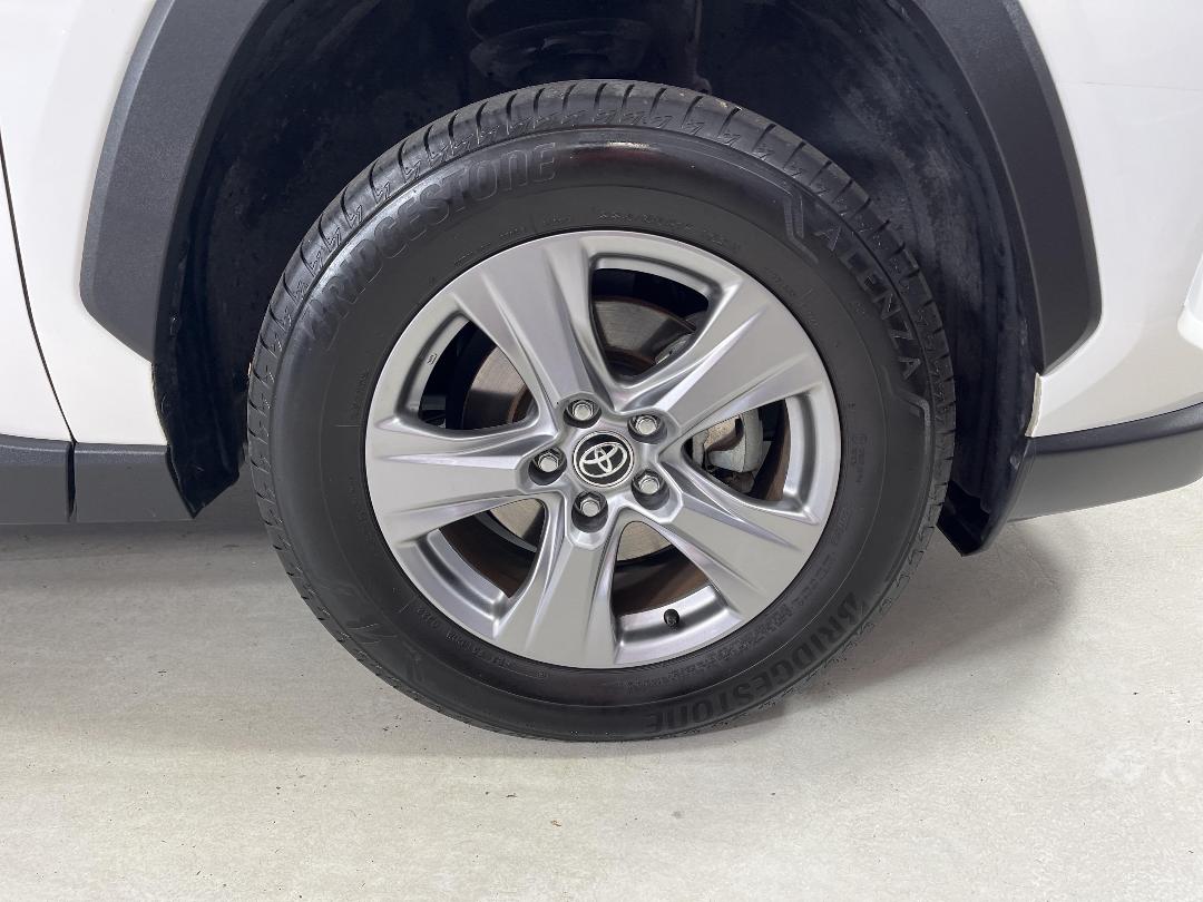 Photo '9' of Toyota Rav4 Photo '9' of Toyota Rav4