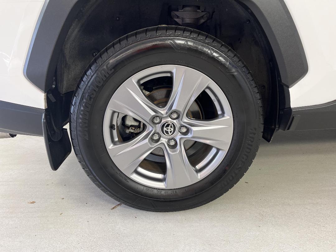 Photo '12' of Toyota Rav4 Photo '12' of Toyota Rav4