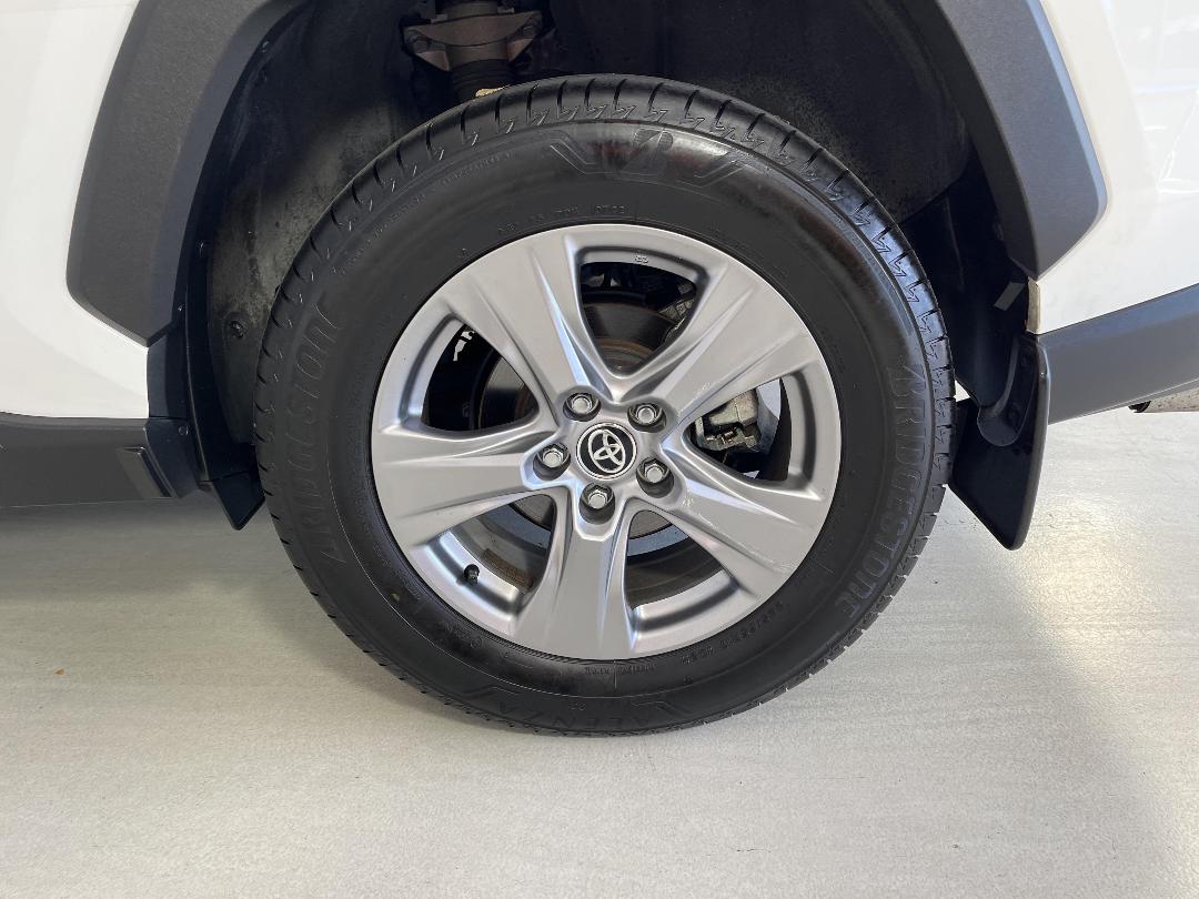 Photo '11' of Toyota Rav4 Photo '11' of Toyota Rav4