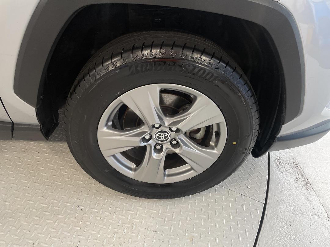 Photo '9' of Toyota Rav4