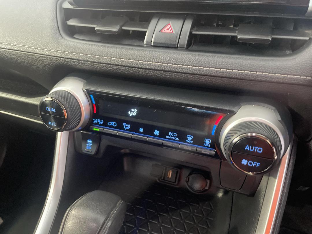 Photo '30' of Toyota Rav4